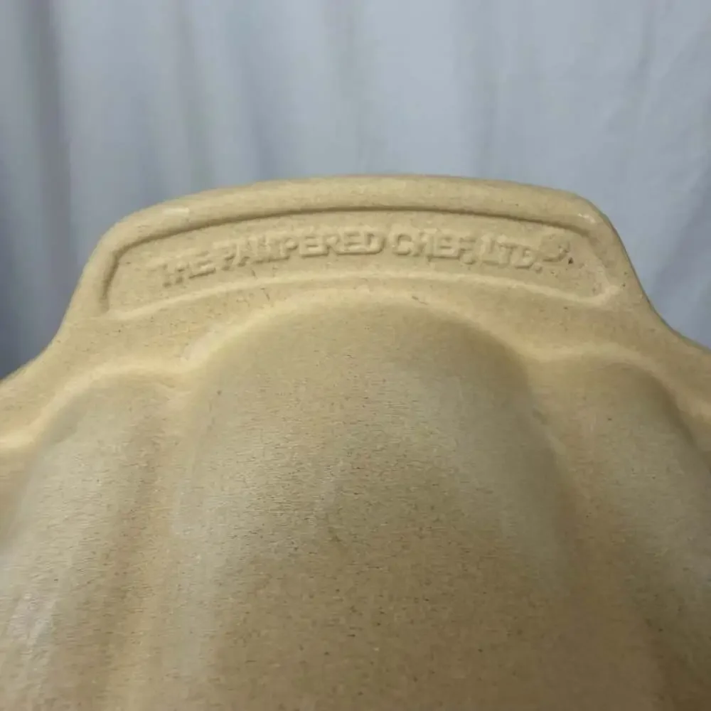 The Pampered Chef Family Heritage Collection Fluted Bundt Stoneware Baking Pan